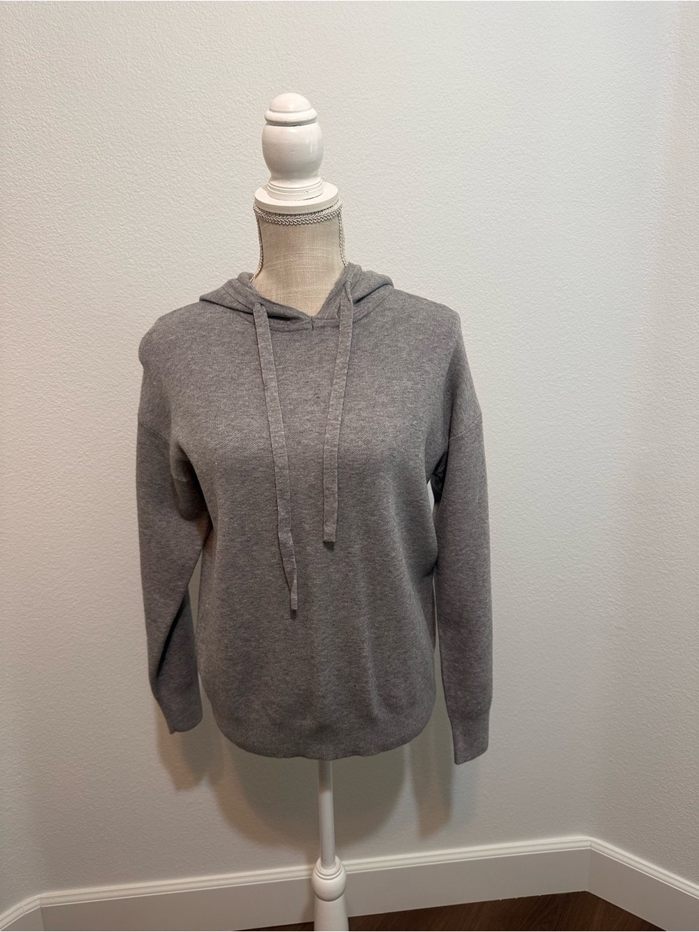 BE COOL Gray Pullover Hoodie with Drawstrings